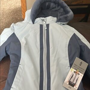 Free Country Kids Light Blue and Navy Puffer Jacket. NWT